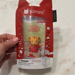 Daniel Tiger Audio Play Figure - Red